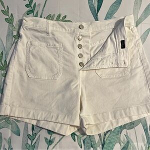 White, GAP high waisted shorts